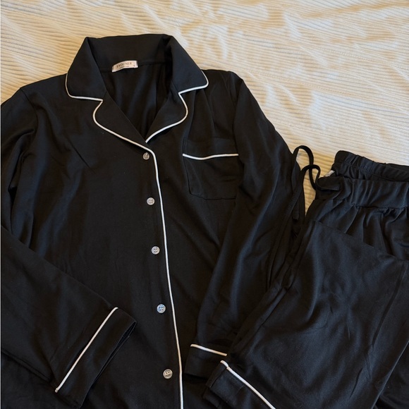 Women's Black Pajama Set with White Trim - Picture 6 of 7